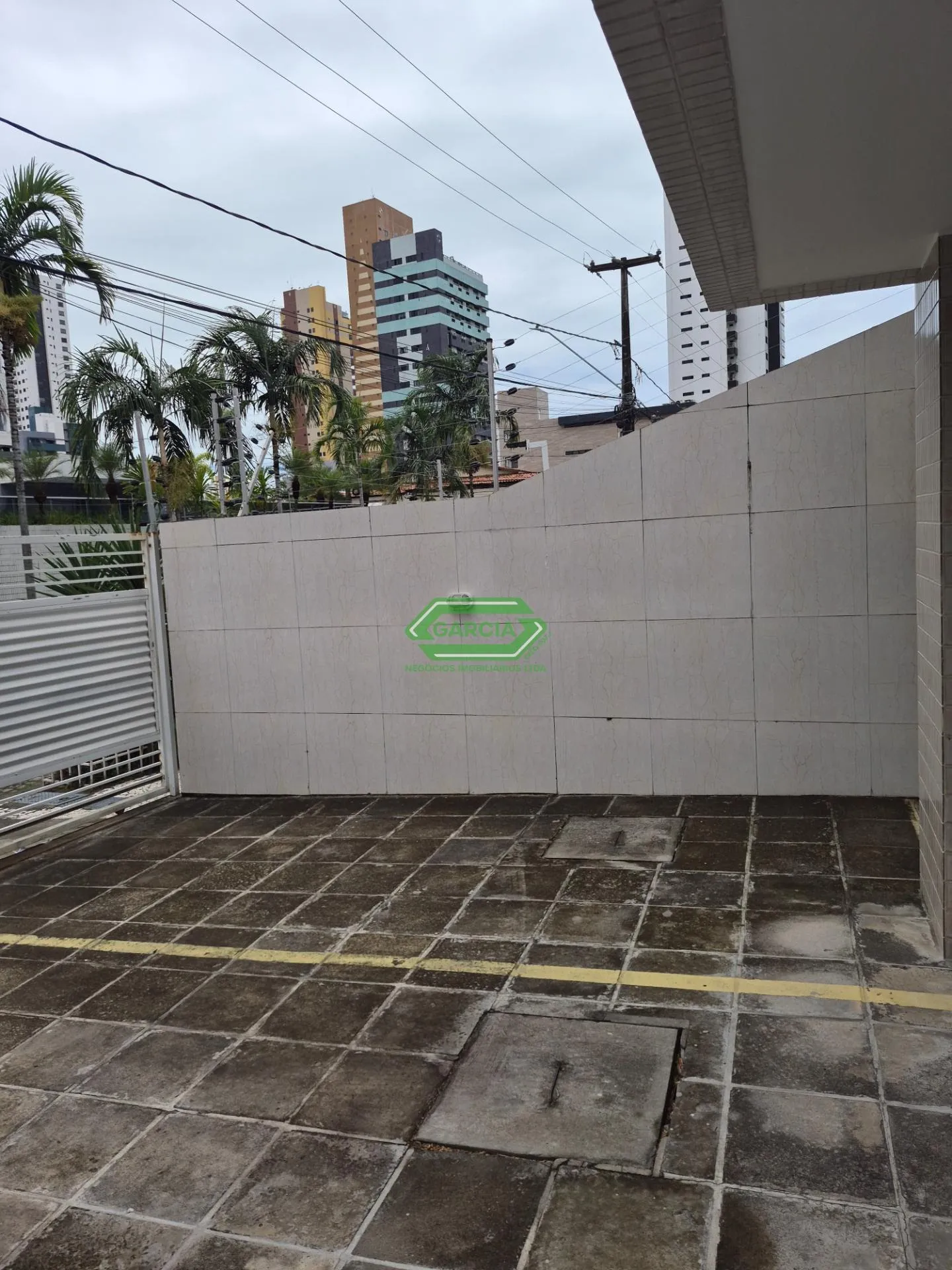 Apartment on the 2nd floor with a washing machine — photo 9
