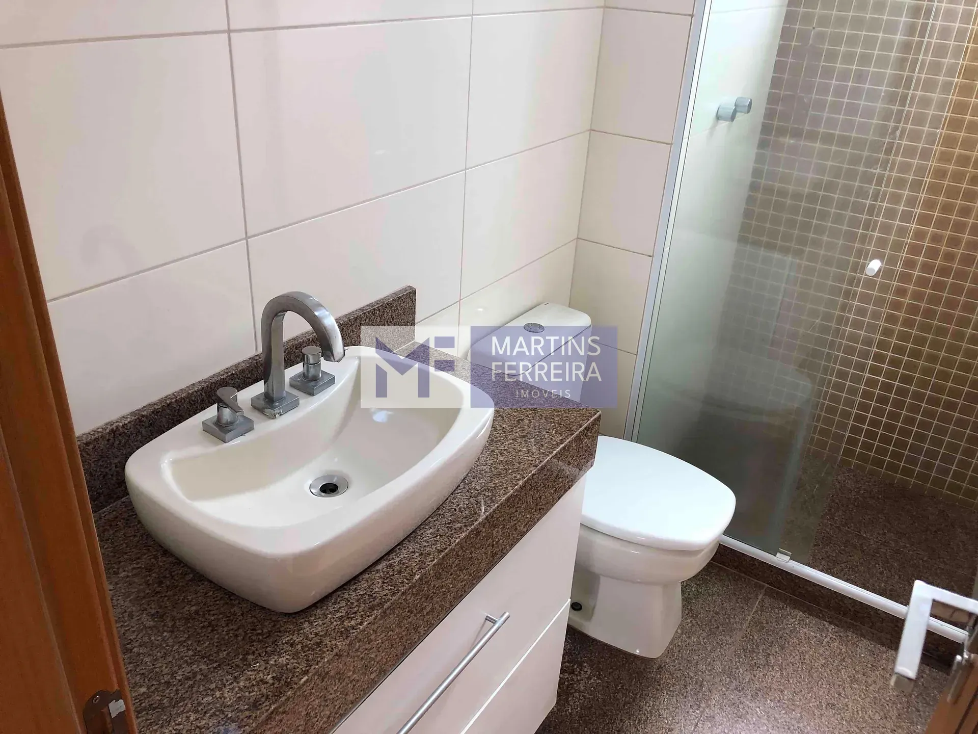 Apartamento no 1º andar com varanda envidraçada — photo 6