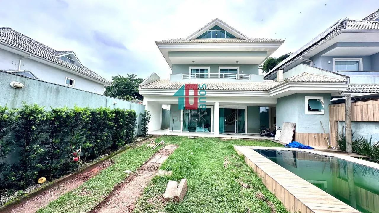 House, 243 m², with a home office — photo 12