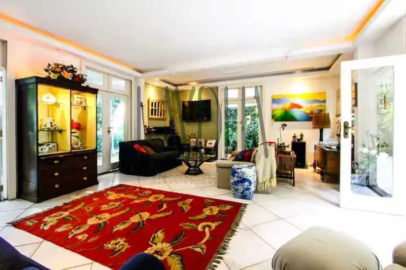 Furnished house with 6 bedrooms, 6 bathrooms and garden — photo 23