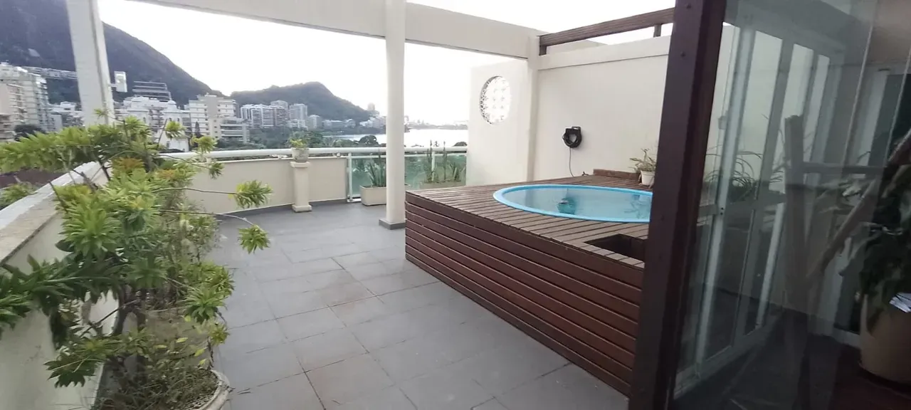 173 m² apartment with 1 bedroom and 3 bathrooms — photo 2