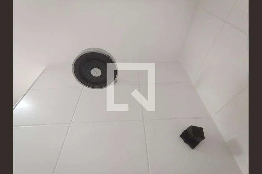 85 m² apartment with 3 bedrooms and a glass-enclosed balcony — photo 27