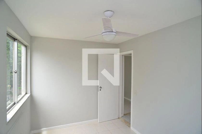 3-bedroom apartment in a building with a gym — photo 35