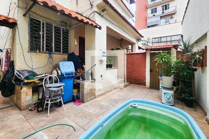 Furnished house, 140 m², with a bathtub — photo 42