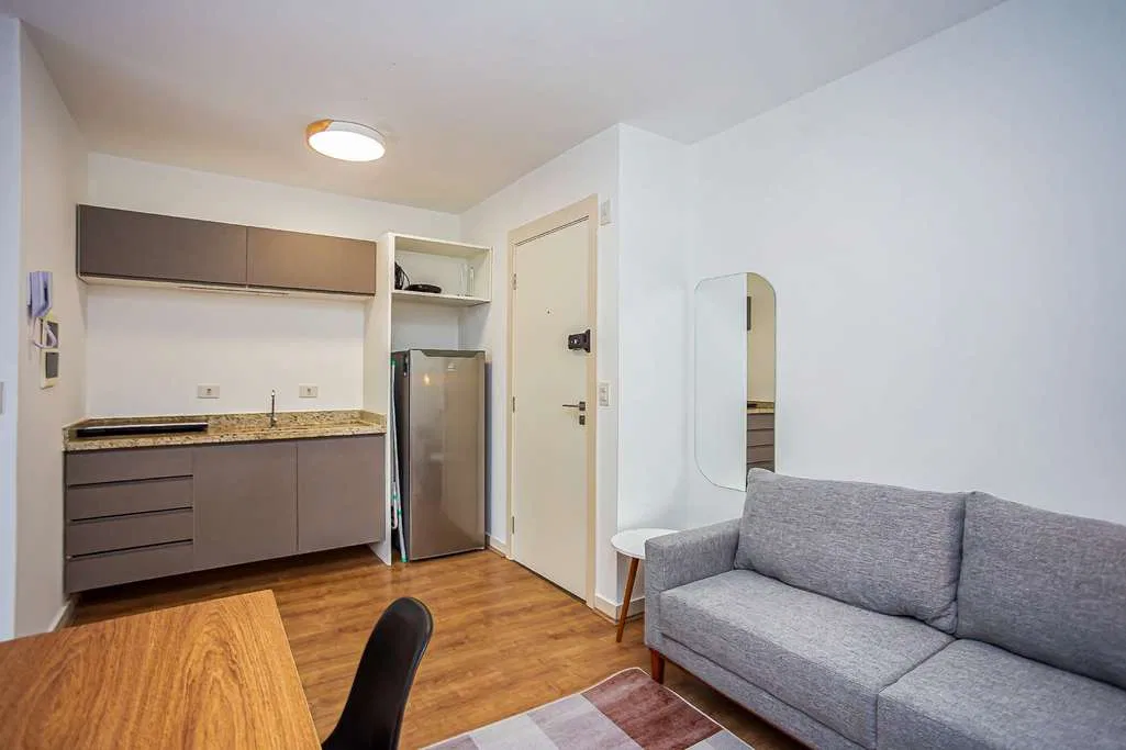 Furnished studio, 36 m², with a washing machine — photo 2