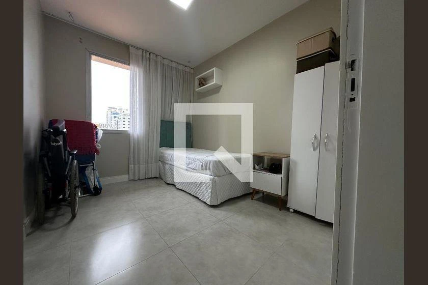 Furnished apartment, 429 m², with floor-to-ceiling windows — photo 15