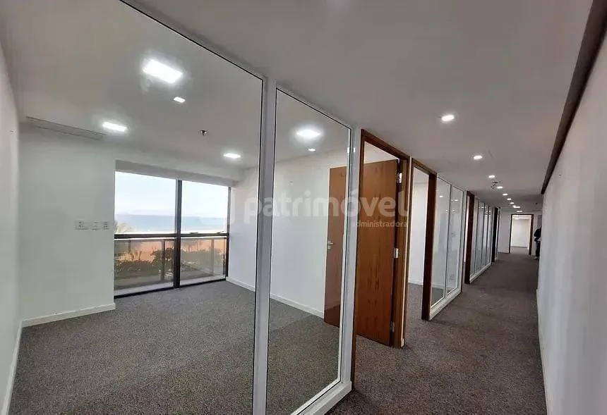 Пустая квартира 309 м² с кондиционером — photo 14