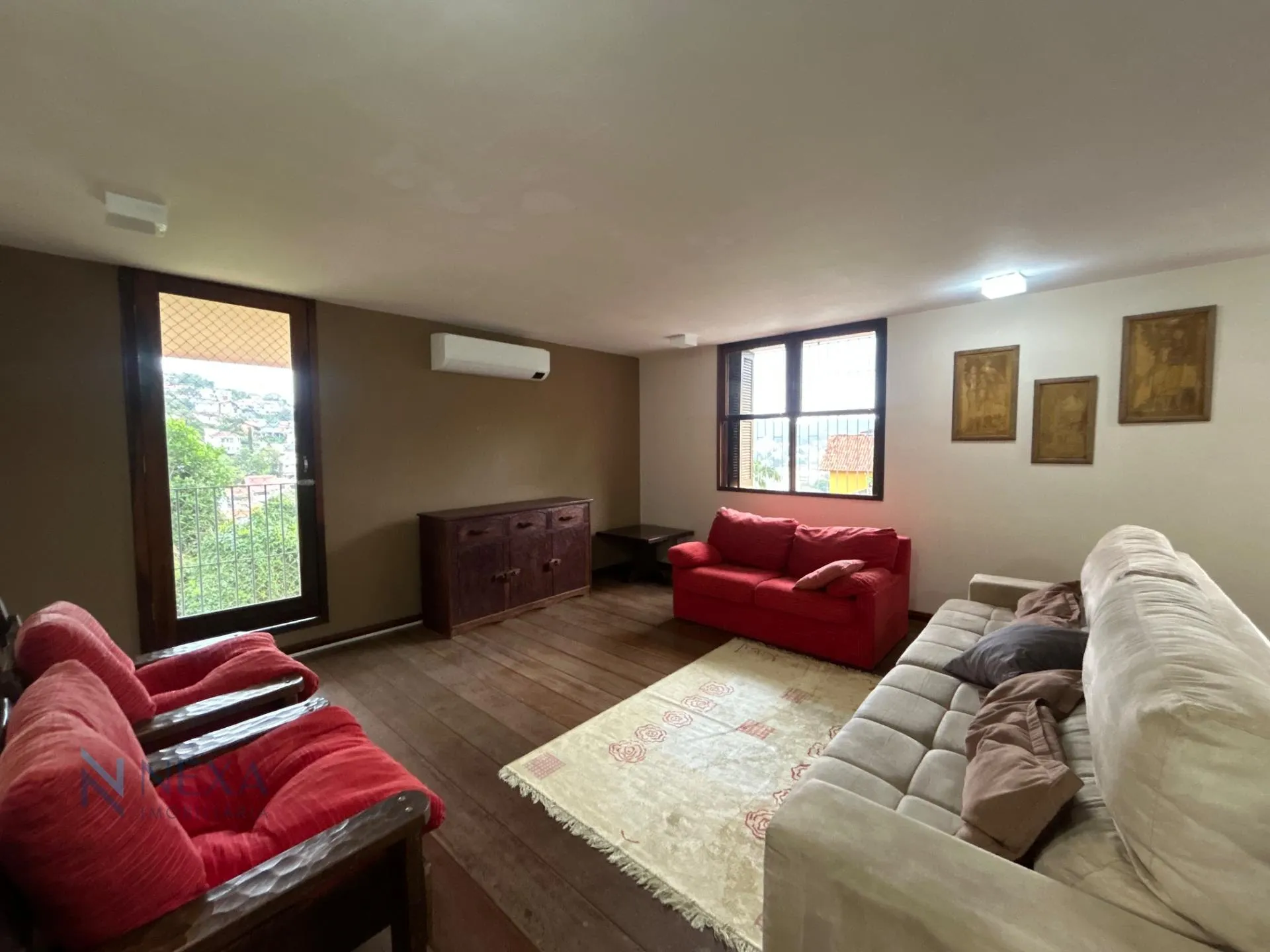 House with 5 bedrooms and 499 m², 2 en-suites — photo 64