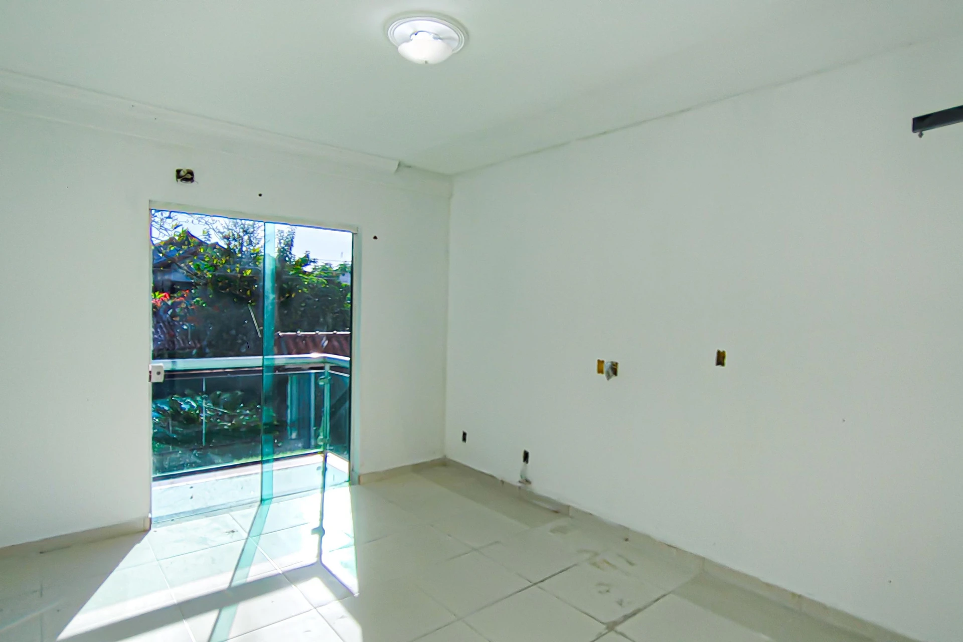 Casa em condomínio com 3 quartos e 4 banheiros — photo 35