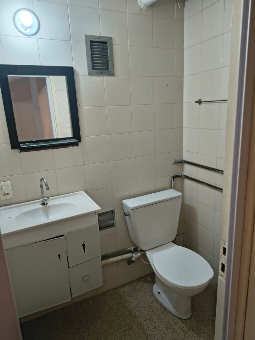 Apartamento com 2 quartos e cozinha fechada — photo 17