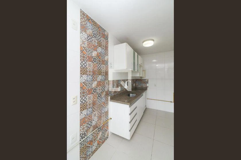 3-bedroom apartment with a mountain view in Rio de Janeiro — photo 20