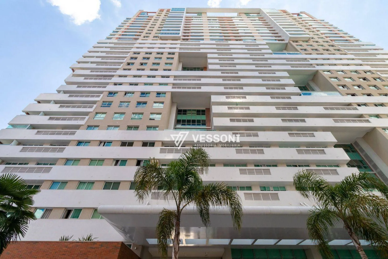 Furnished 45 m² studio with a private BBQ — photo 37