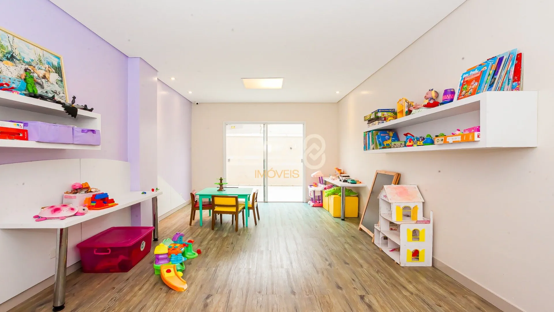 Furnished apartment with 131 m², 2 bedrooms and 3 baths — photo 24