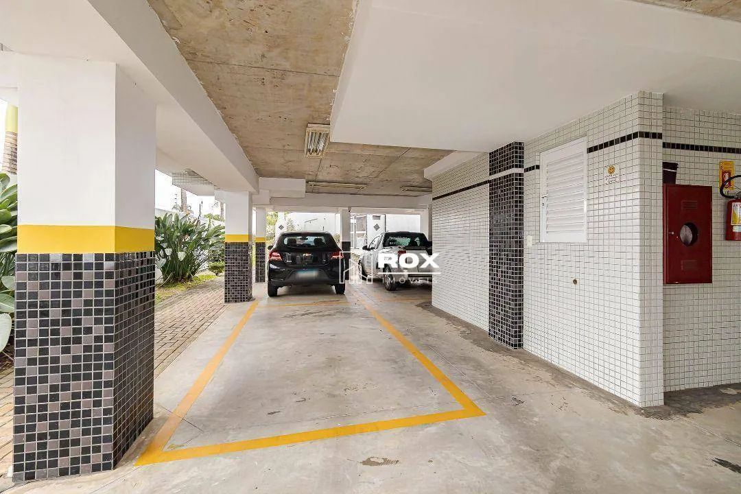 Unfurnished apartment with 2 bedrooms and 99 m² — photo 33