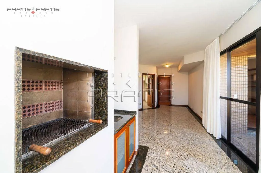 350 m² 3-bedroom apartment with a private BBQ balcony — photo 20