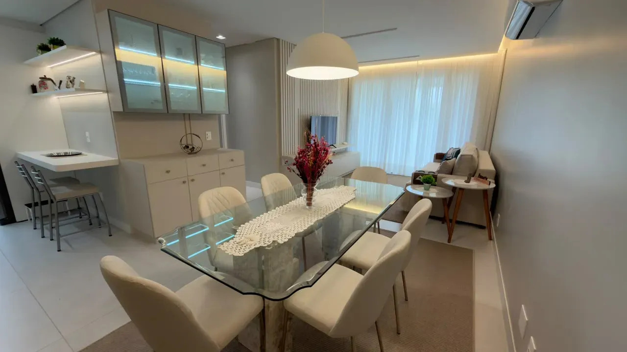 Furnished apartment with open-plan kitchen and 3 en-suites — photo 19