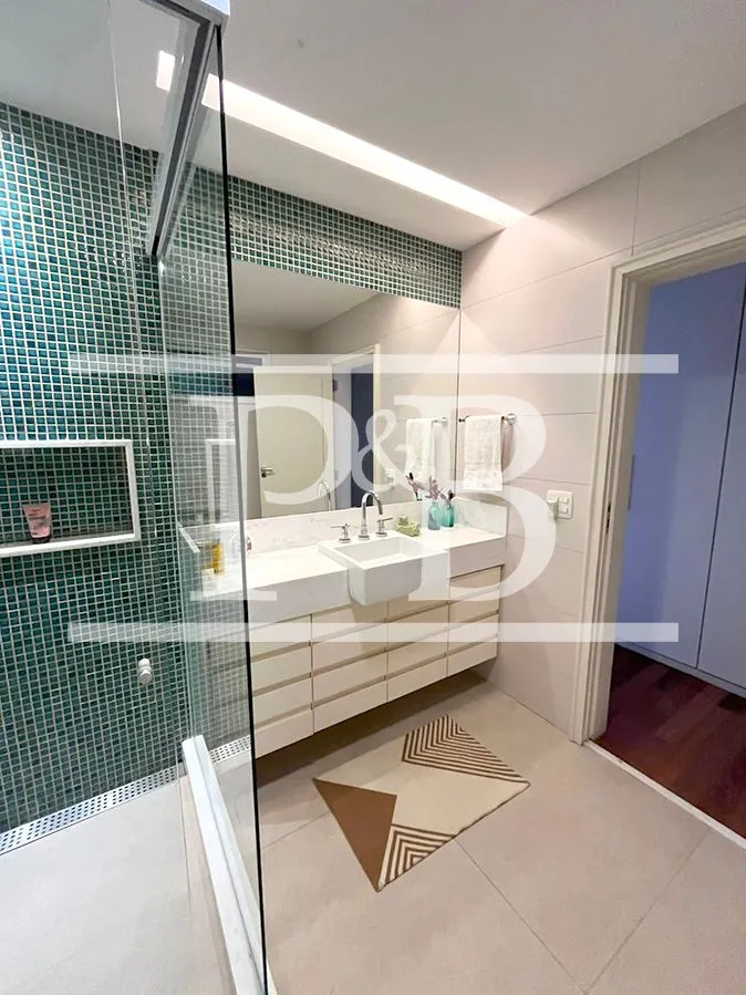 Apartamento de 3 dormitórios, 261 m² e varanda — photo 21