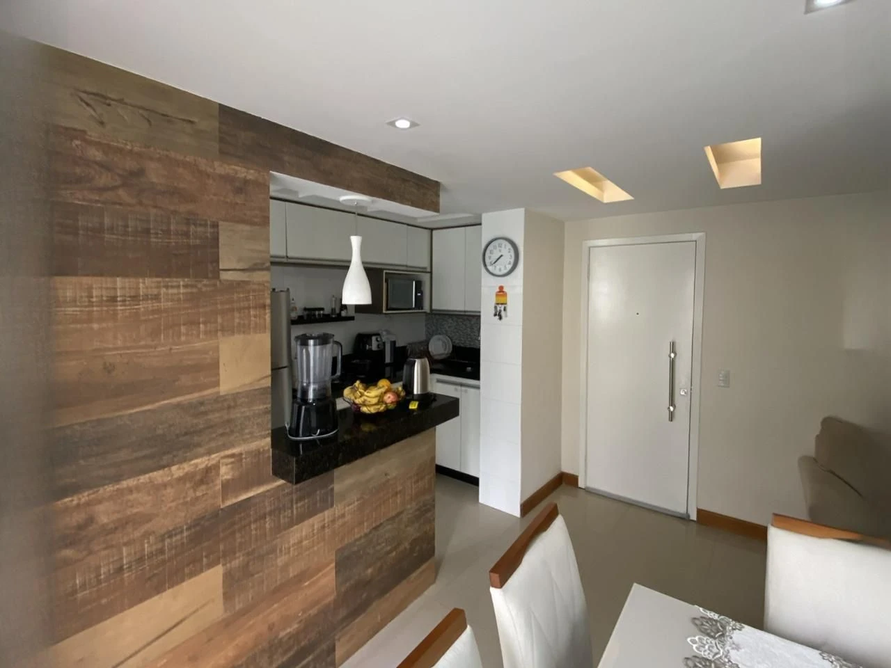 Furnished apartment, 58 m², with a mountain view — photo 2