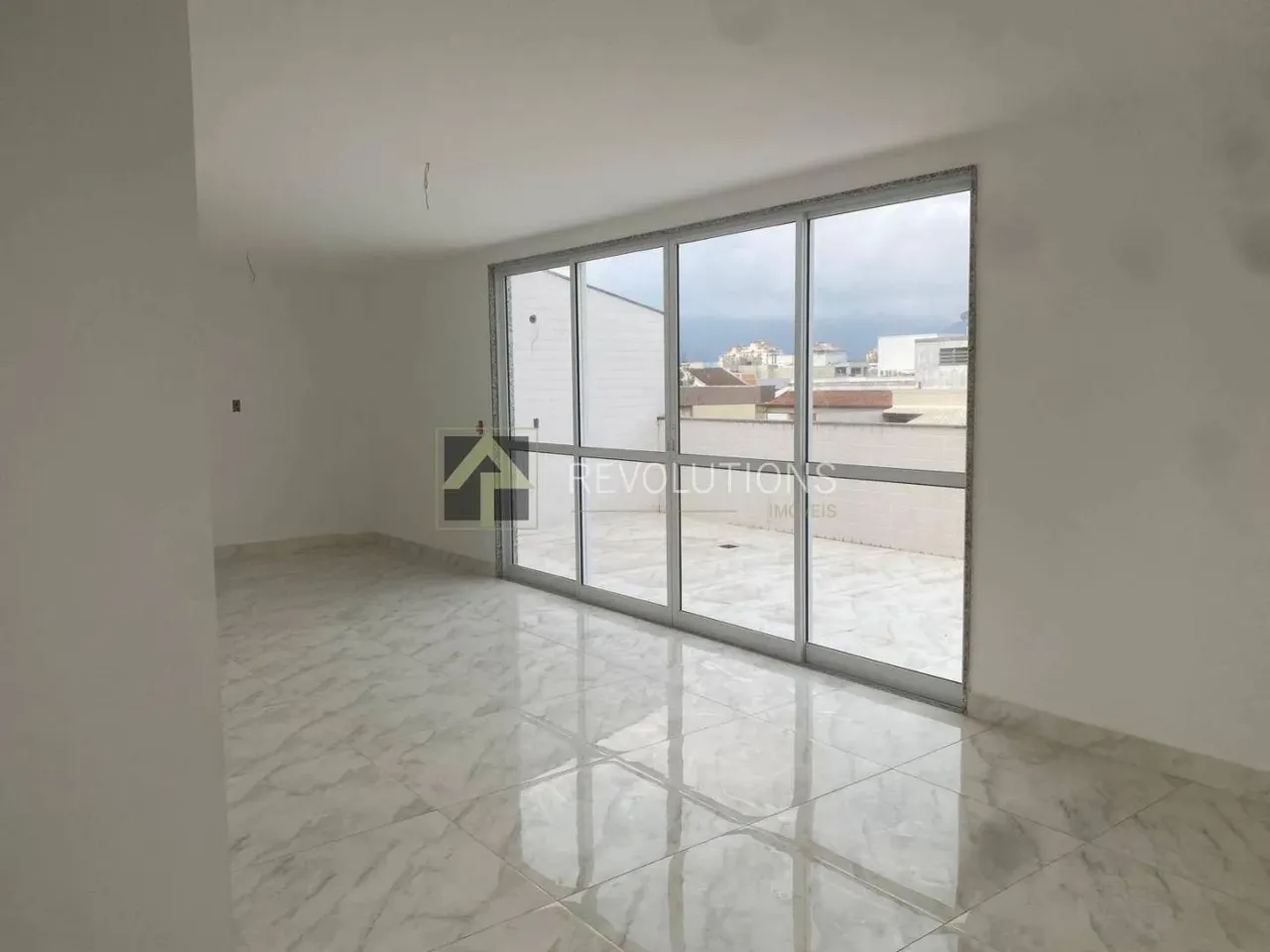 Penthouse with 4 bedrooms and 5 bathrooms — photo 4