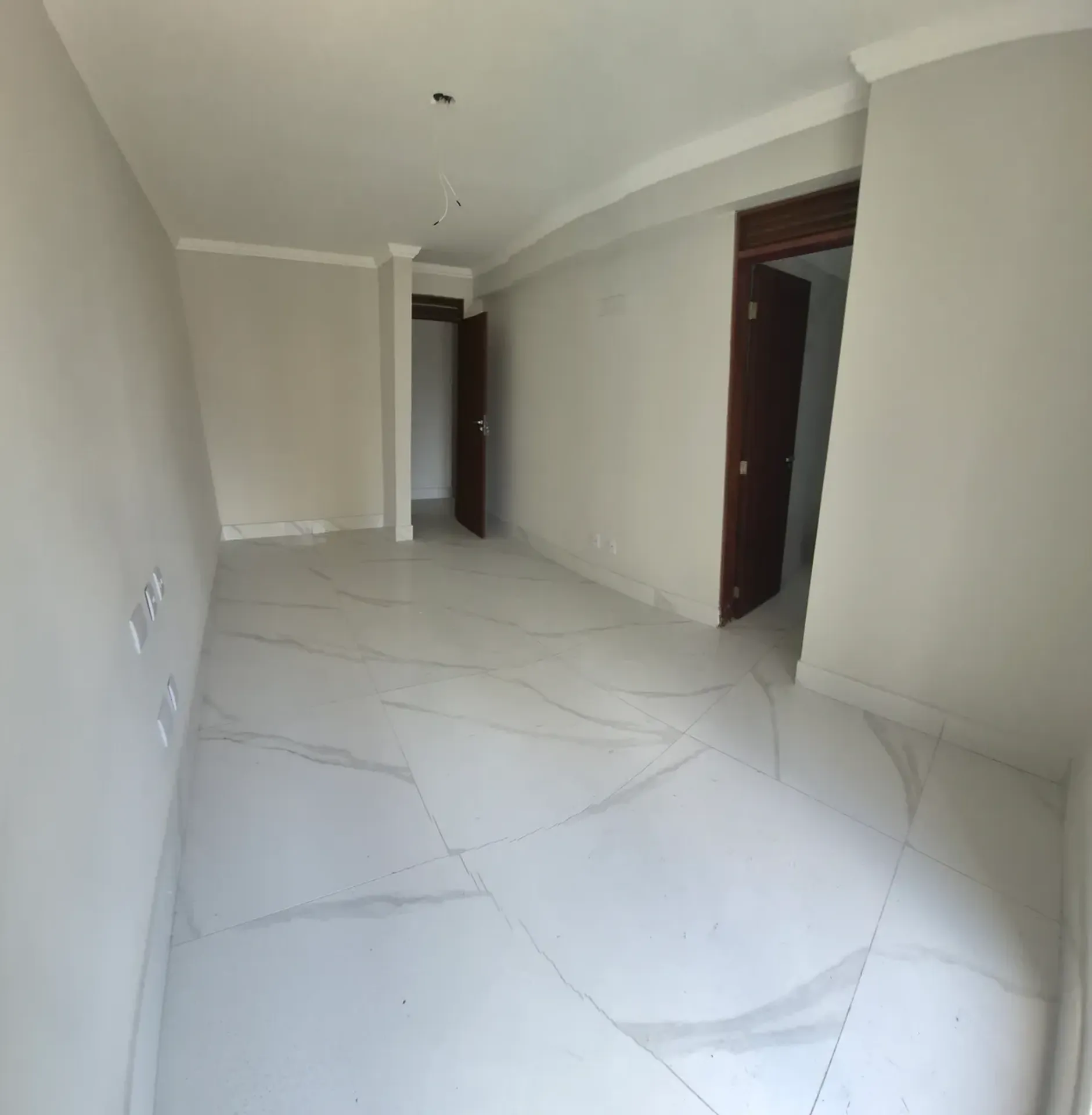 Apartment on the 11th floor with a glass-enclosed balcony — photo 19