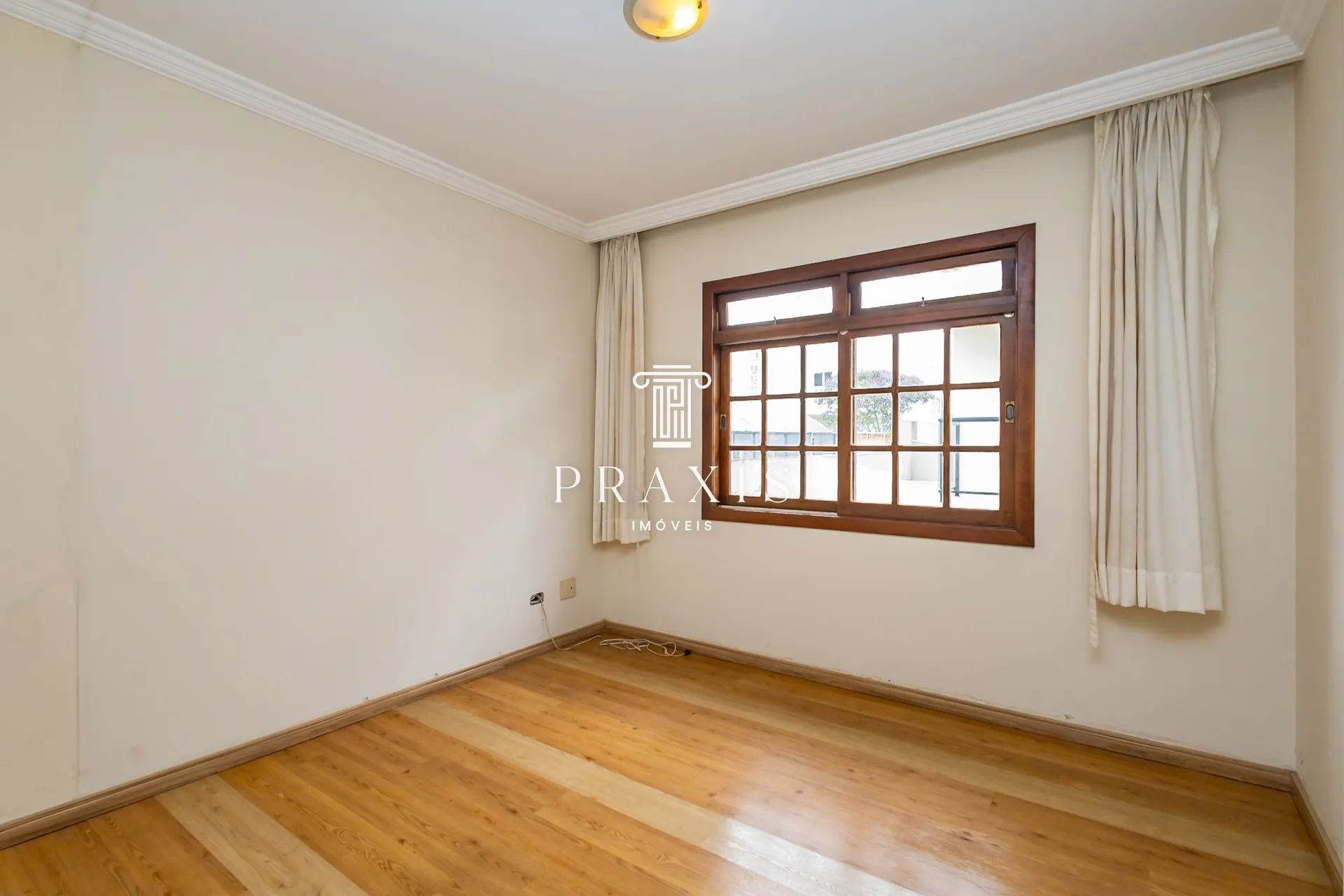 207 m² house with 5 bedrooms, 2 suites and 2 parking — photo 38