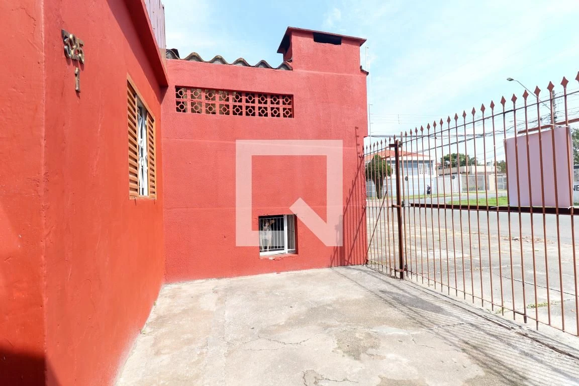 Furnished 25 m² studio in Curitiba — photo 10