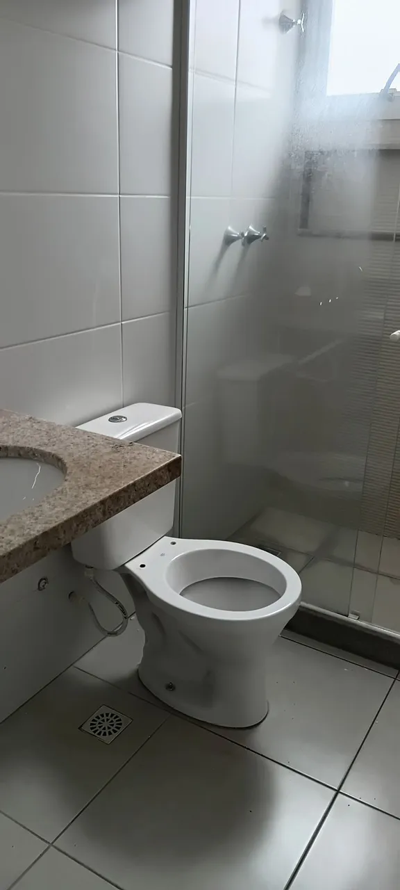 2-bedroom apartment in a building with a gym — photo 16