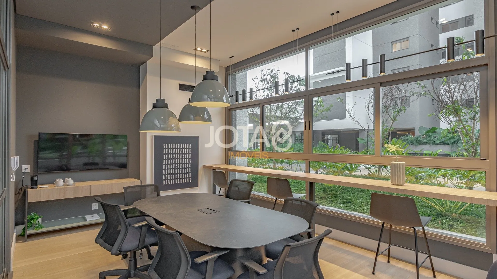 Квартира з 3 спальнями-сюїтами 193 м² і 4 паркомісця — photo 46