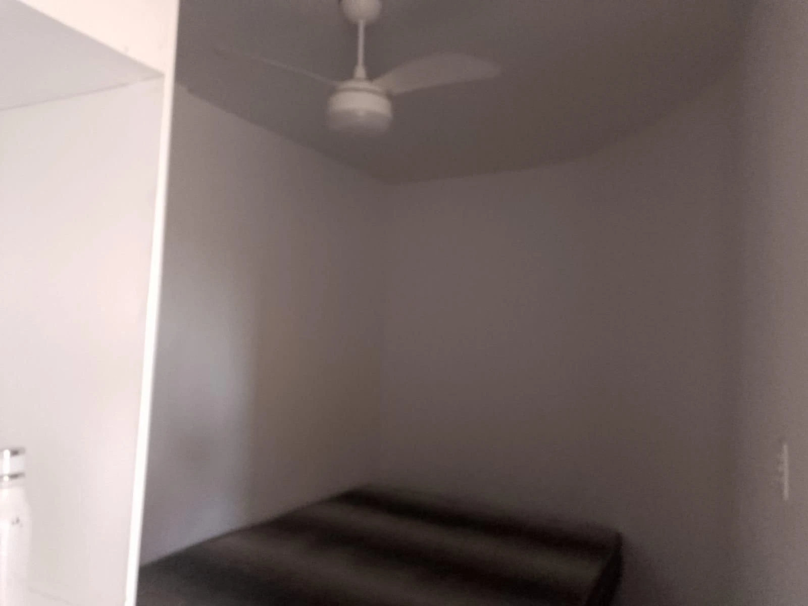 Furnished 2-bedroom apartment with 1 bathroom no parking — photo 14