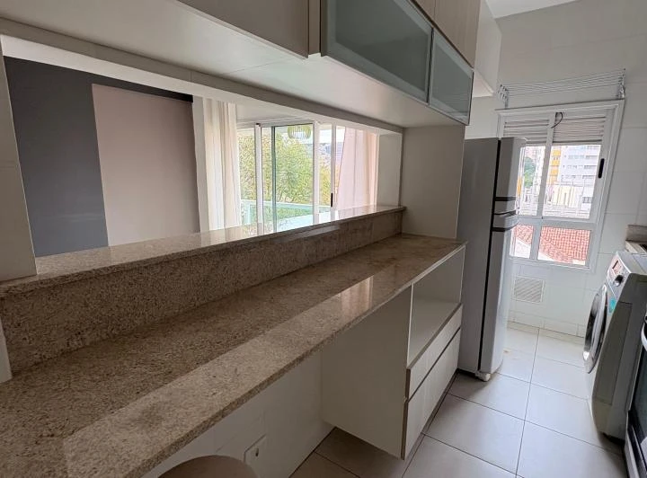 Furnished 1-bedroom apartment with 1 parking spot — photo 6