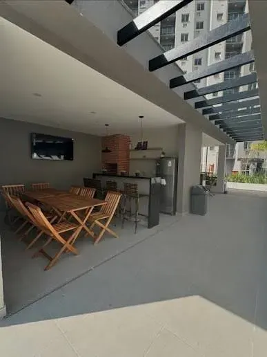 2-bedroom apartment in a building with a gym — photo 12