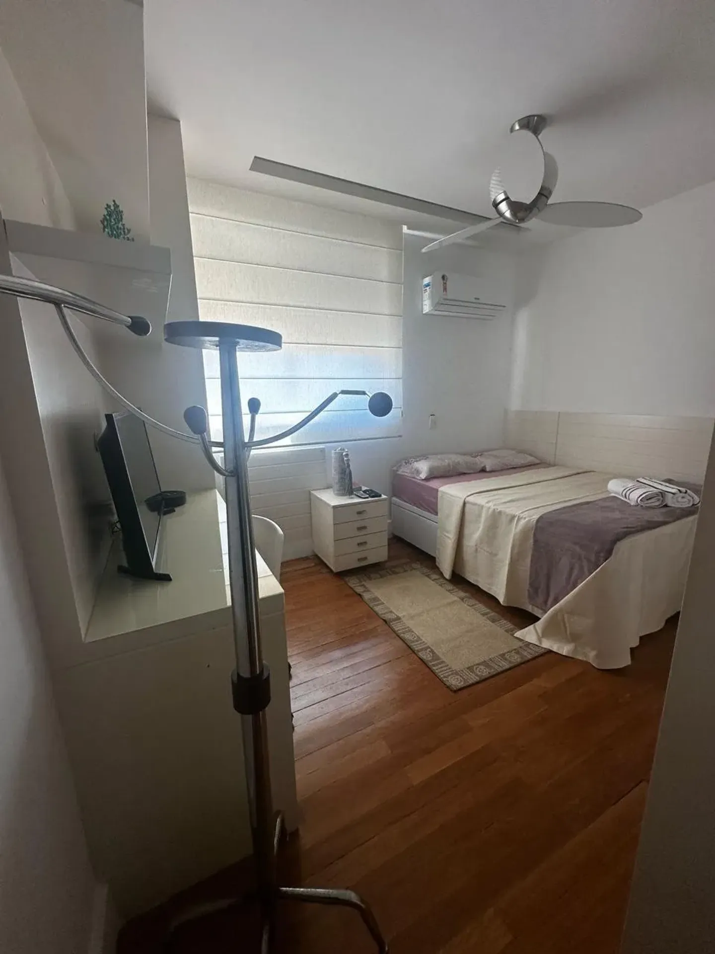 Furnished 350 m² apartment with 3 bedrooms and 6 baths — photo 16