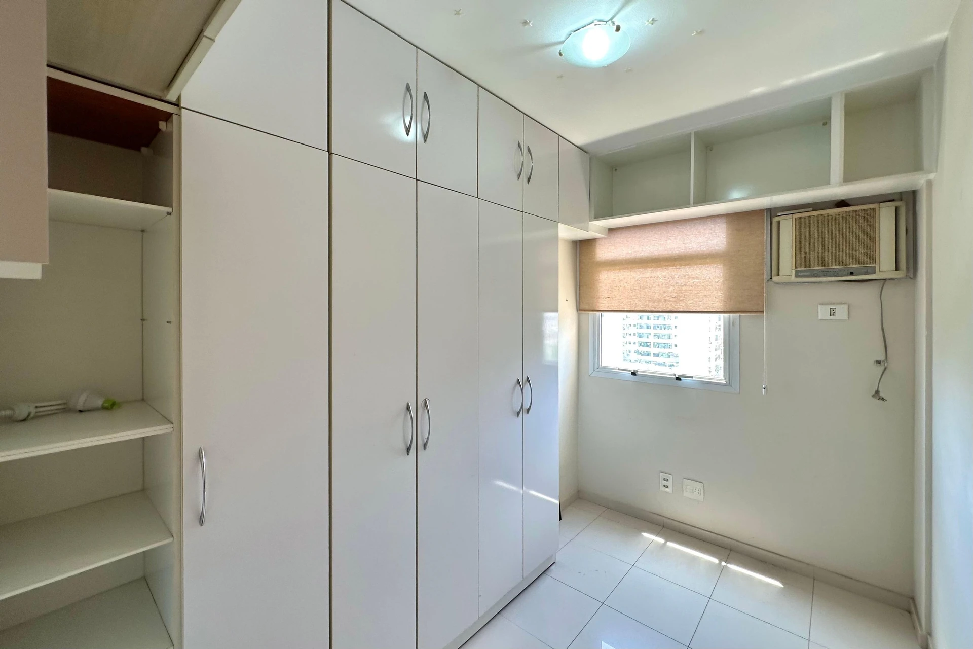 Apartamento de 3 quartos com vista para a água — photo 71