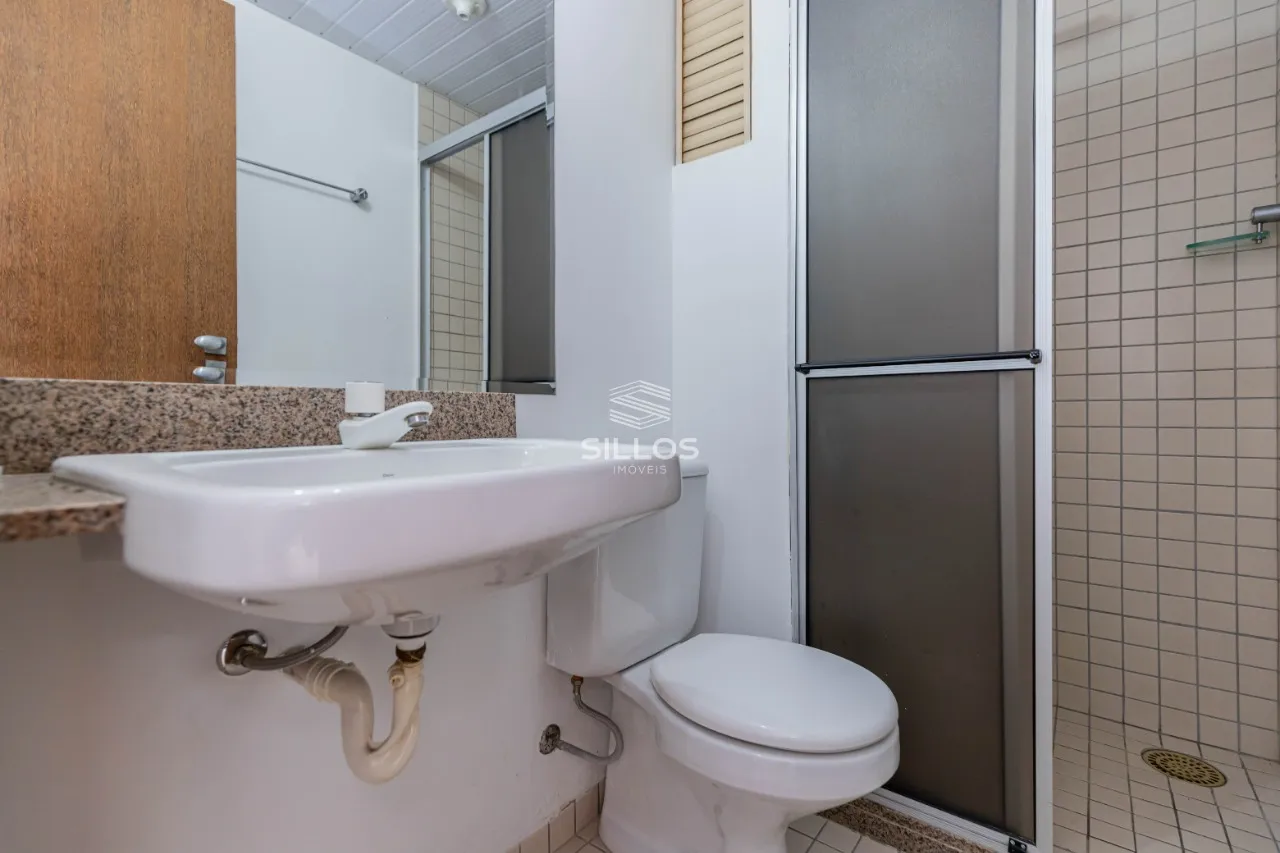 Квартира 113 м² с 3 спальнями и балконом — photo 21