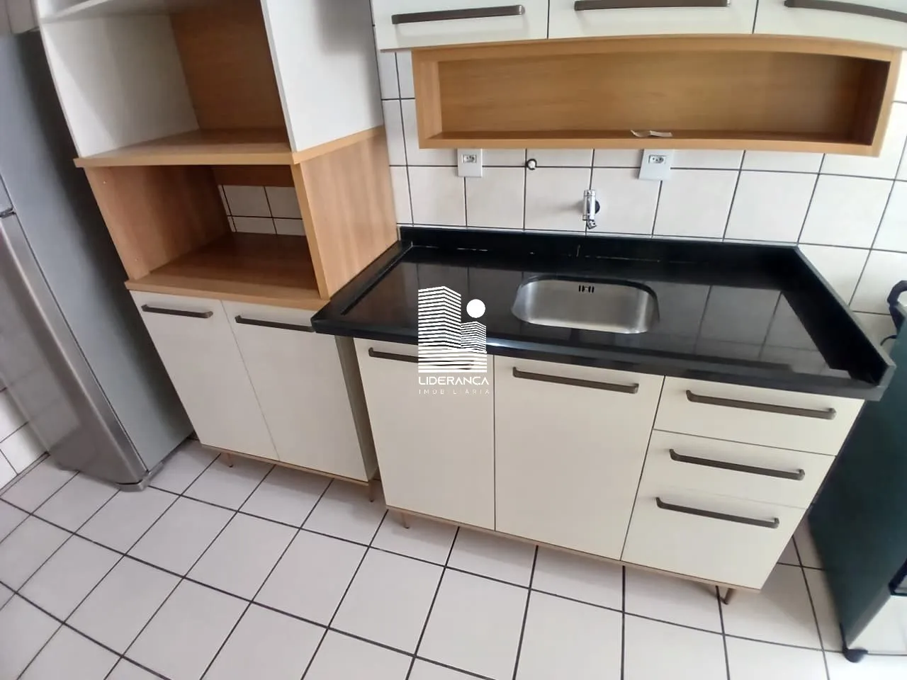 Apartamento mobiliado de 81 m² com 2 dormitórios — photo 3