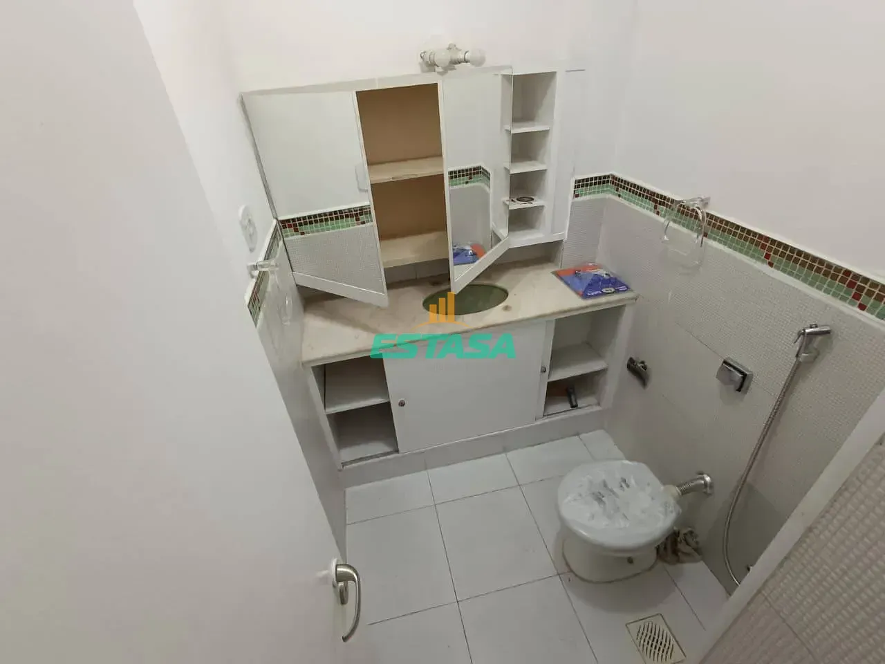Дерев'яна підлога або ламінат та 2 спальні: квартира 75 м² — photo 19