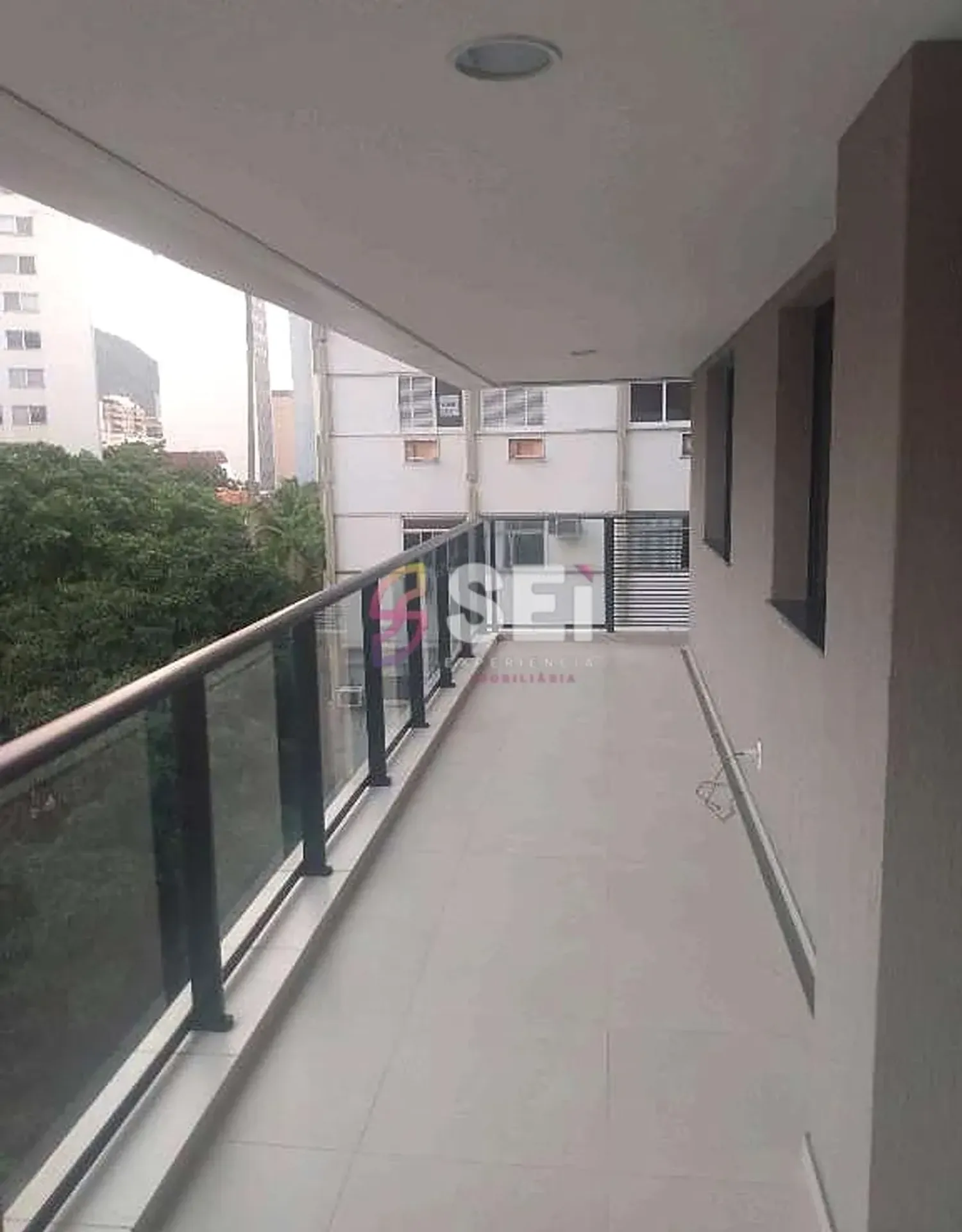 Apartamento, 122 m², com varanda envidraçada — photo 37
