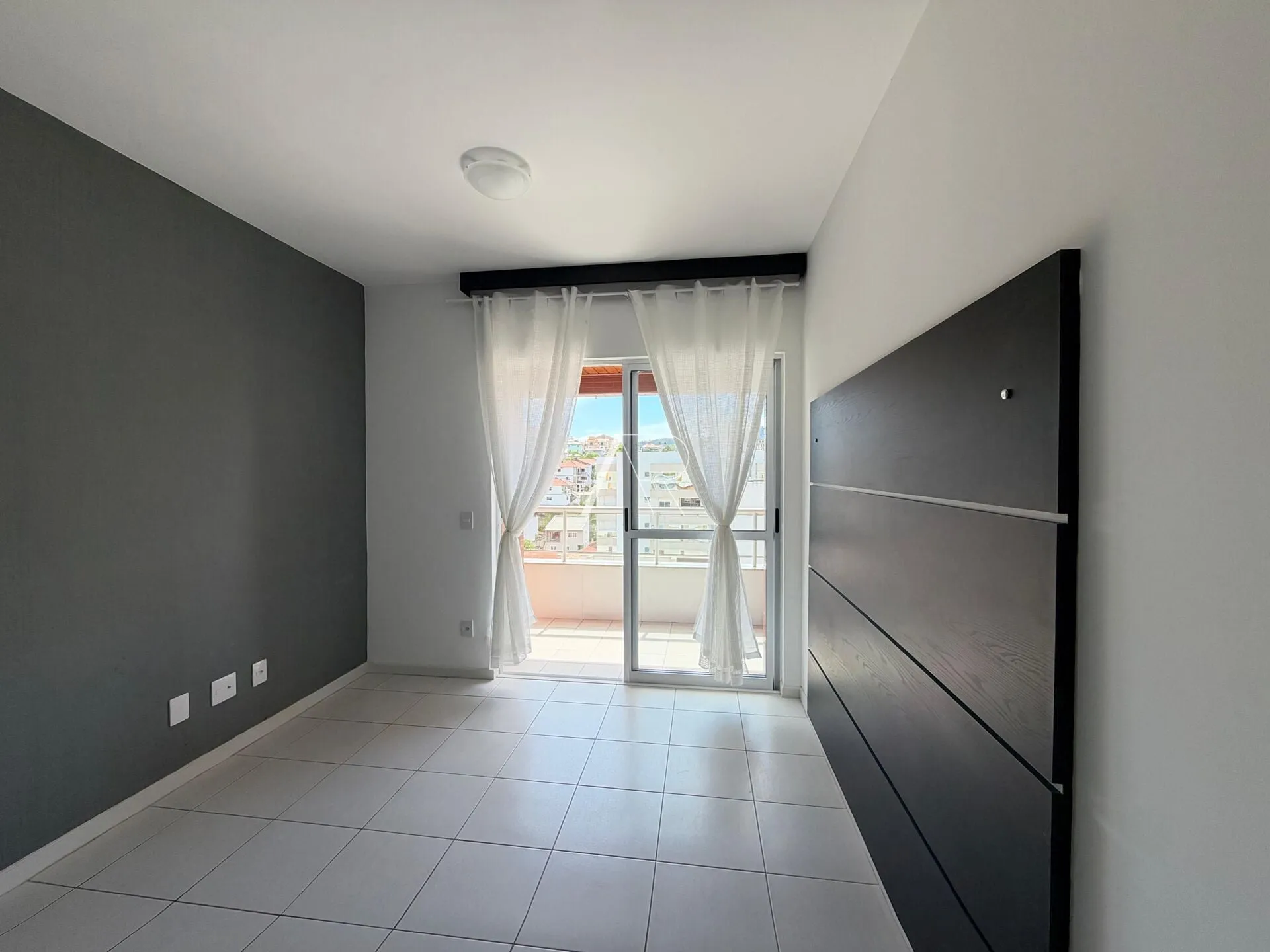 Furnished apartment, 85 m², with a washing machine — photo 3