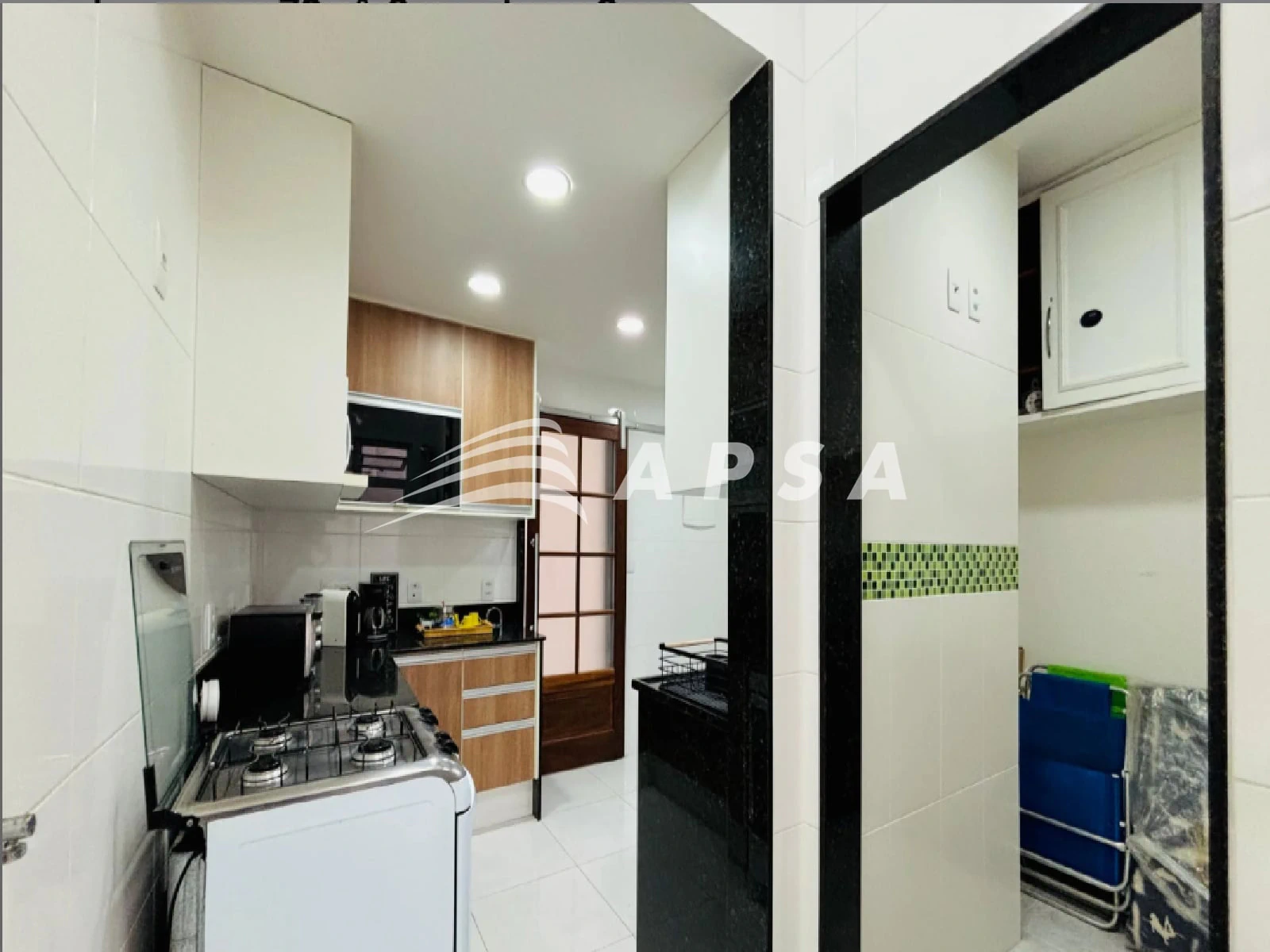 Furnished 2-bedroom apartment with 79 m² — photo 16