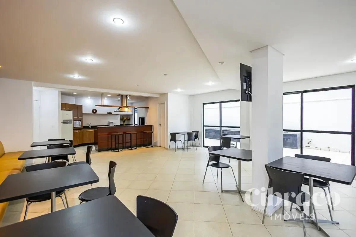 One-bedroom apartment with a washing machine in Curitiba — photo 13