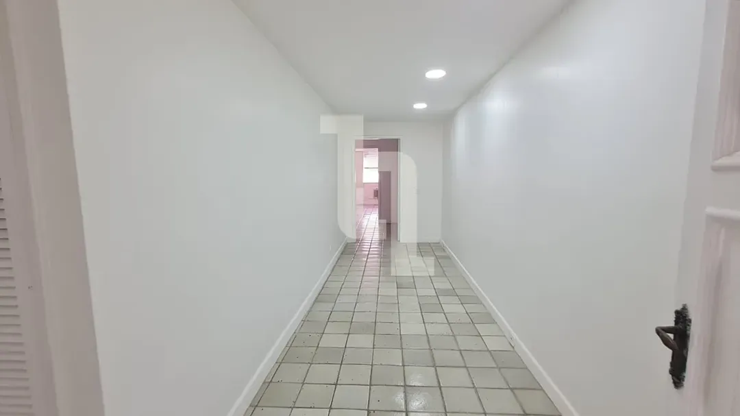 Apartamento de 3 quartos com vista para a água — photo 20