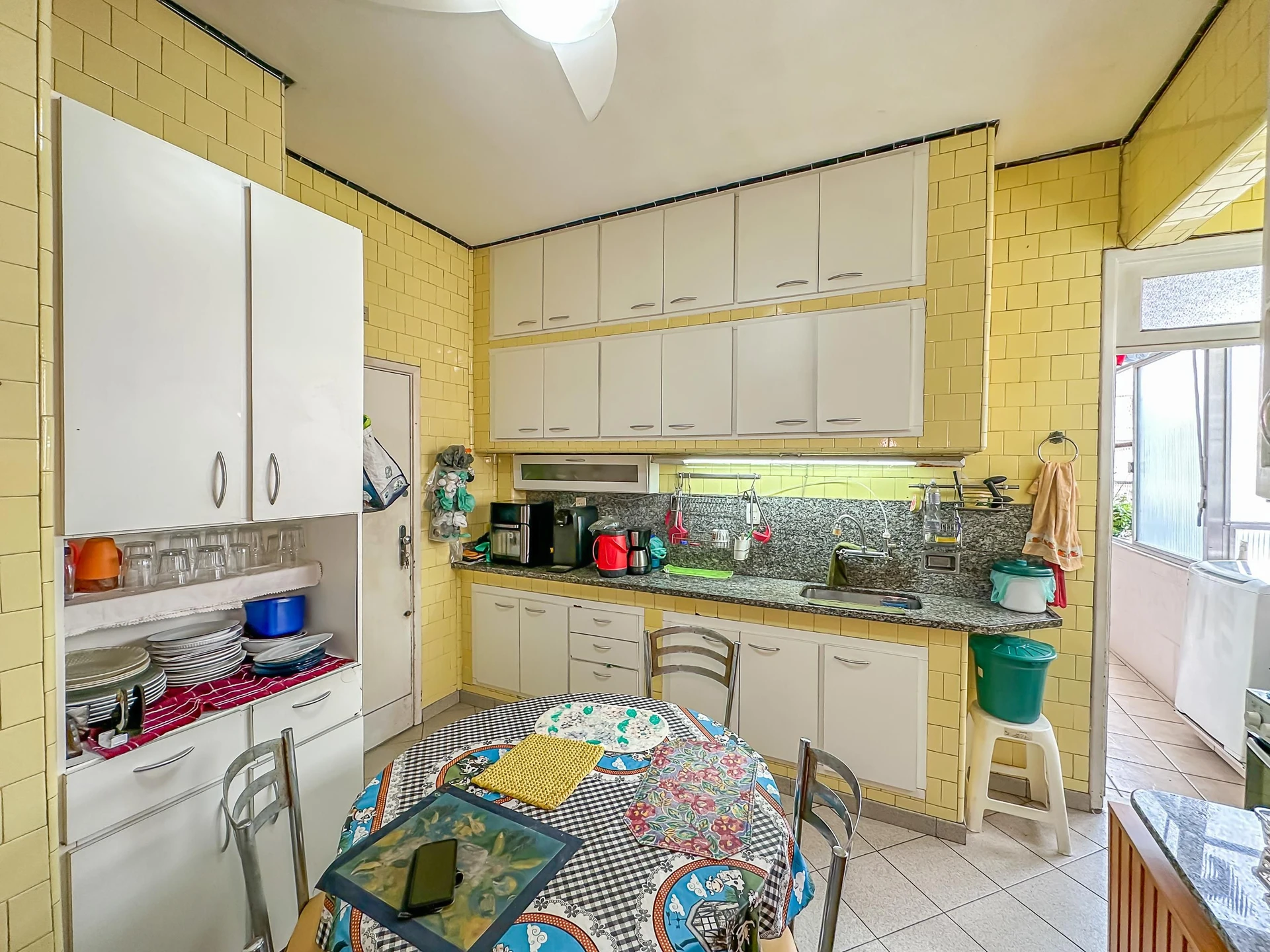 Ванна та 4 спальні: квартира 206 м² — photo 7