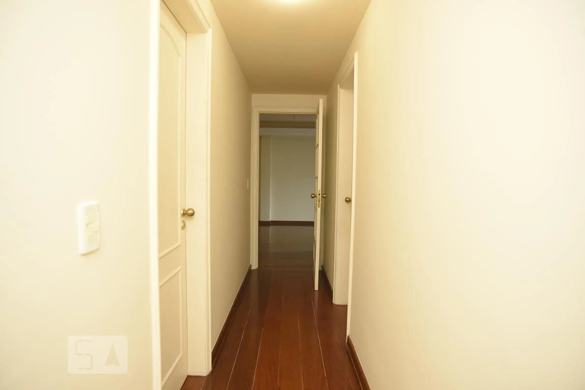 4-bedroom apartment (2 en-suite) with separate kitchen — photo 61