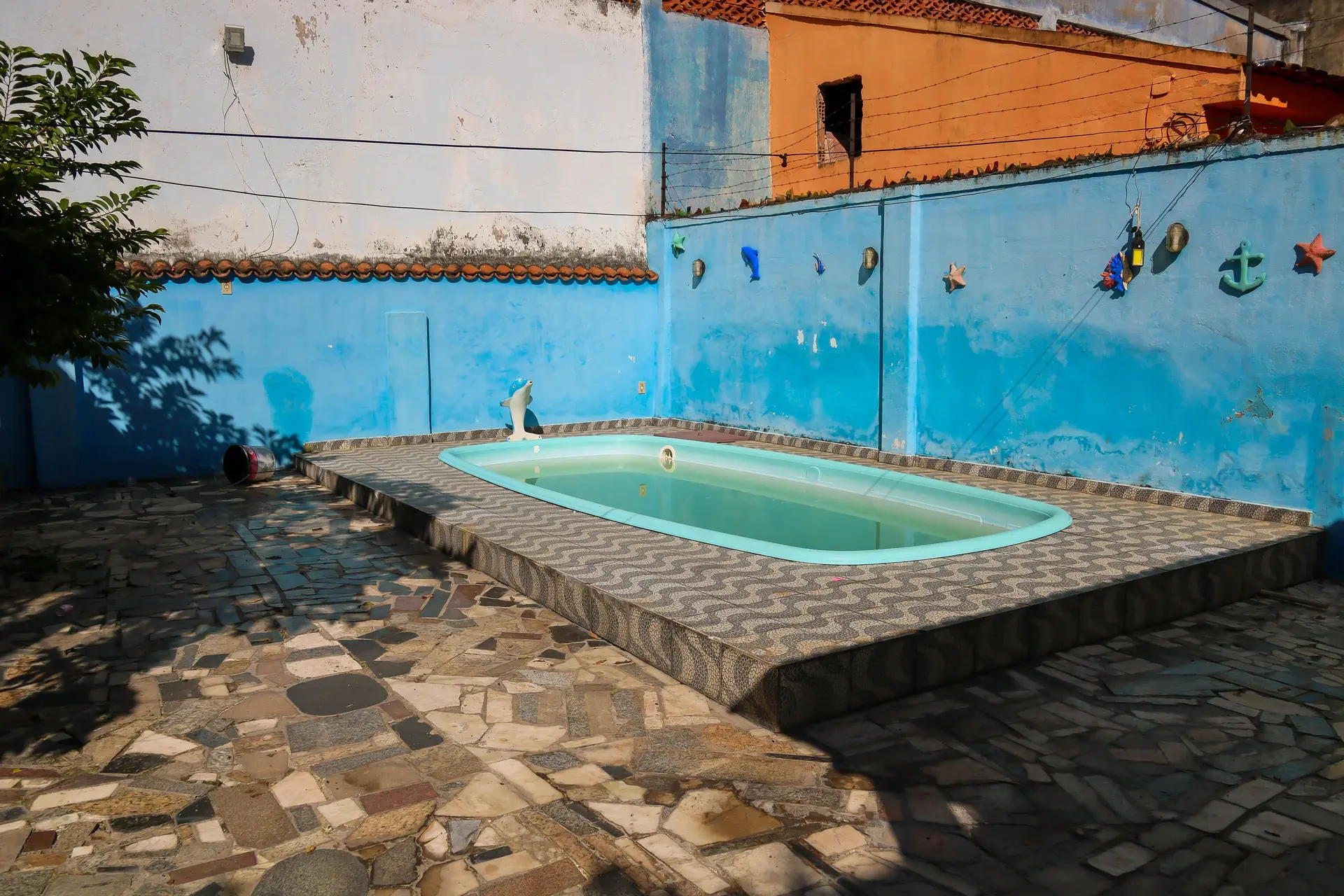 52 m² house with a bathtub and a jacuzzi — photo 41