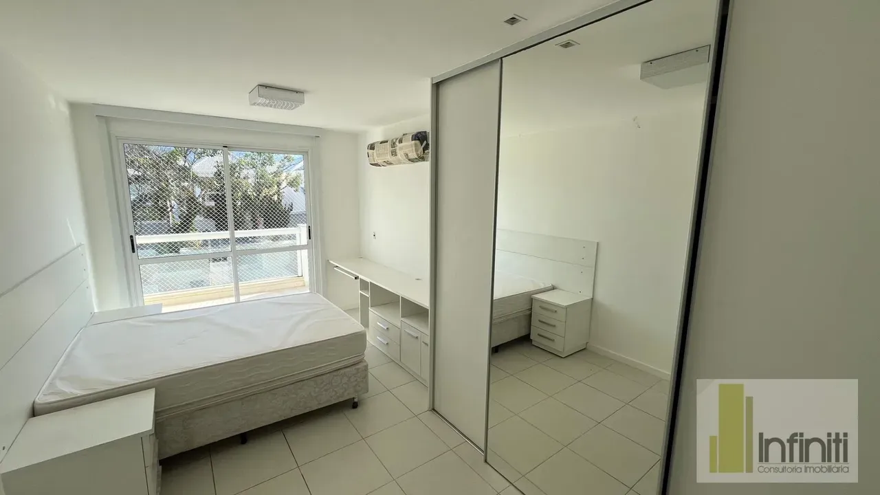 4 quartos e churrasqueira privativa: casa de 350 m² — photo 12