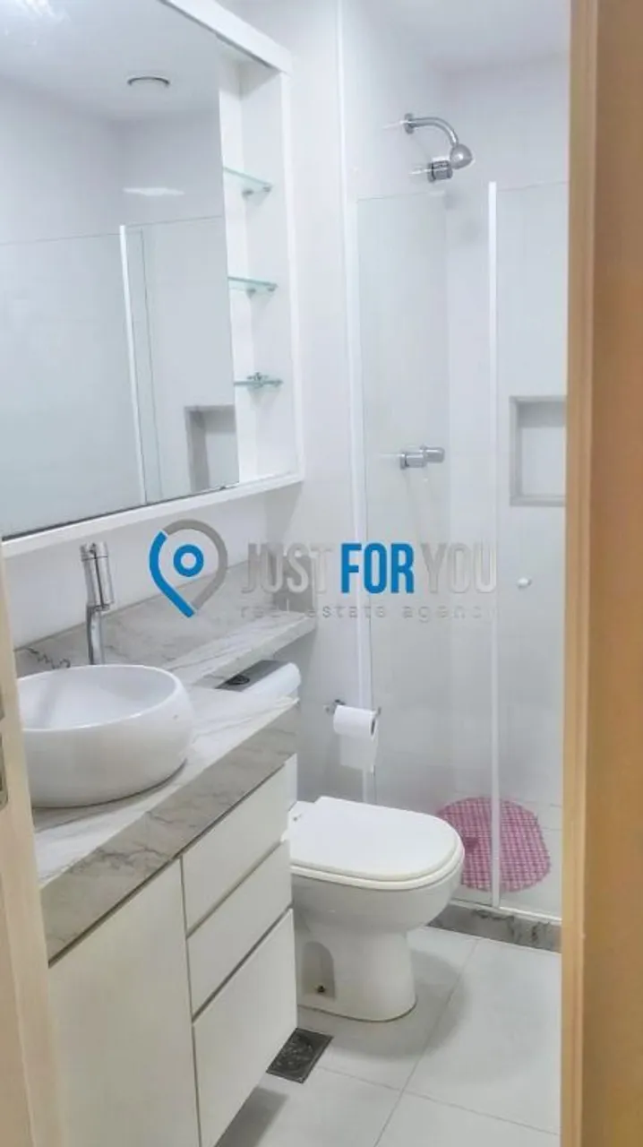 Furnished apartment with 2 bedrooms and 3 bathrooms — photo 10