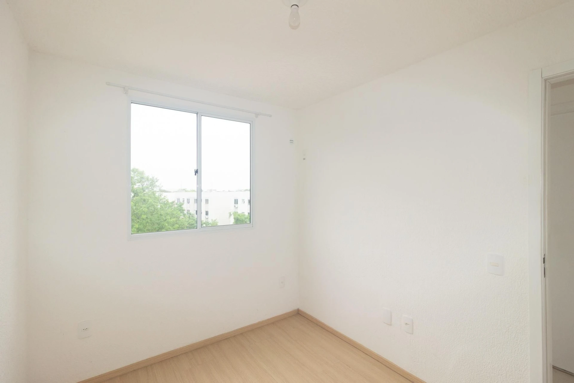Apartamento de 2 quartos em condomínio com academia — photo 5
