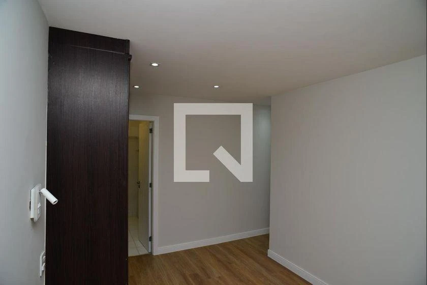 Apartment, 133 m², with a glass-enclosed balcony — photo 33