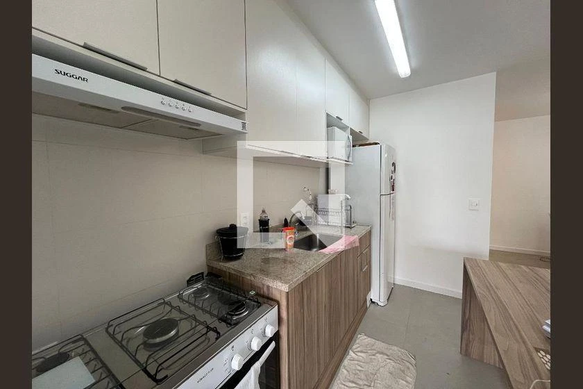 Balcony with a grill in a 3-bedroom apartment, 89 m² — photo 19