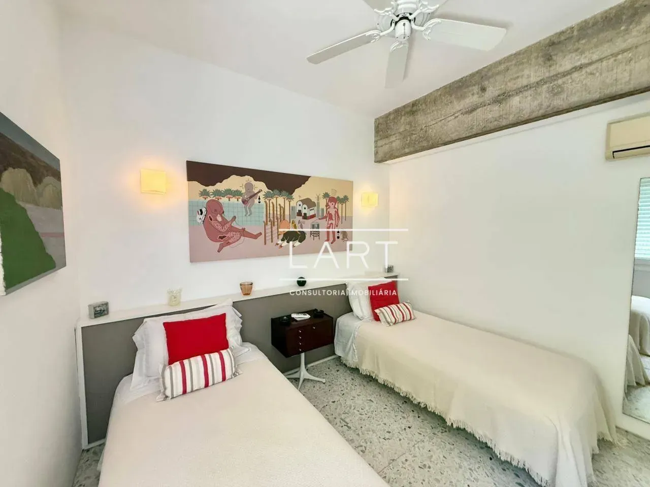 Furnished 2-bedroom apartment with 3 bathrooms — photo 22